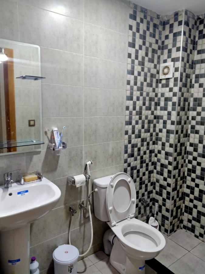 Appartement De Luxe A Deux Pas De La Mer 迈尔提勒 外观 照片